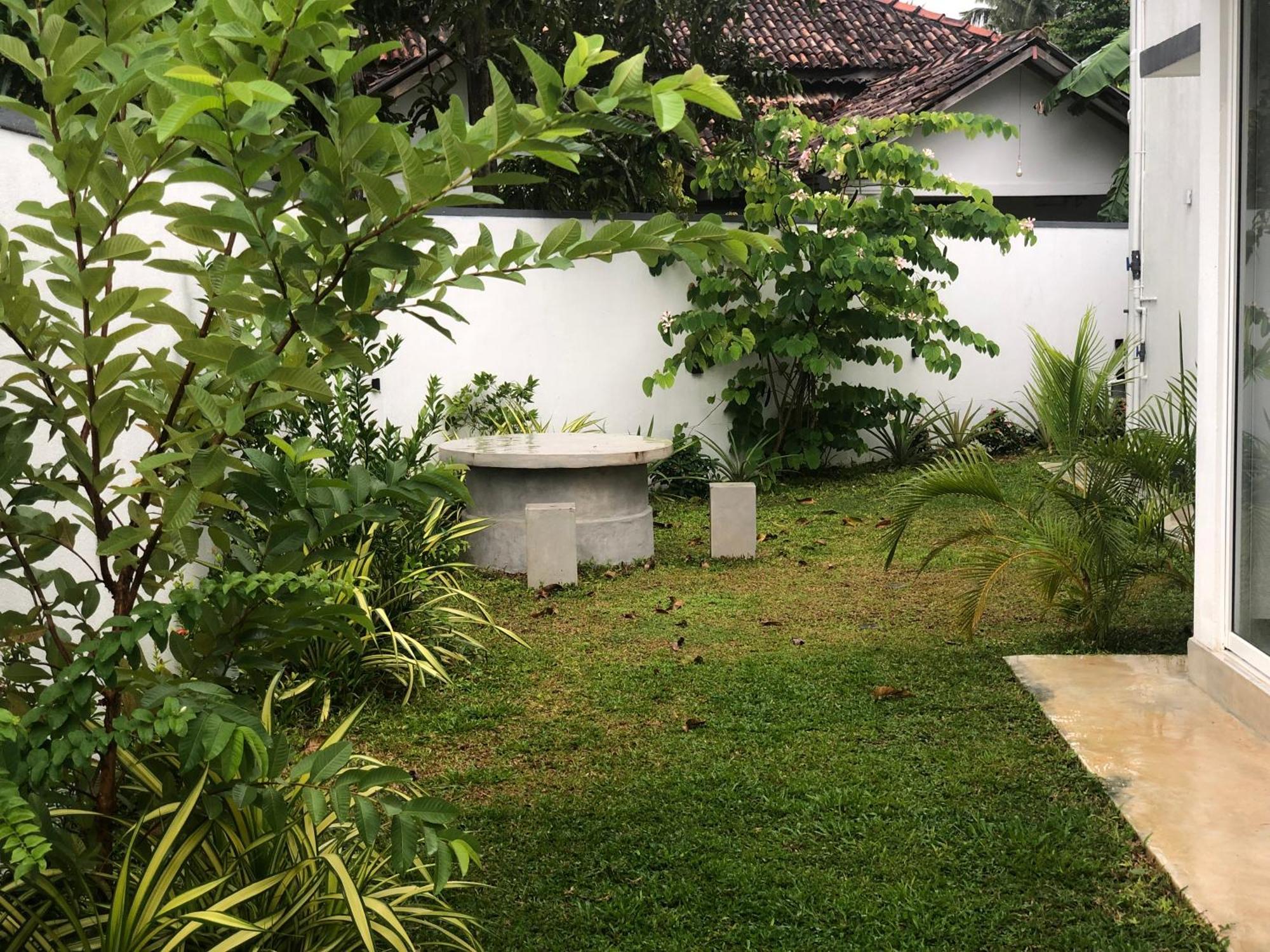 Luvi'S Villa Galle Exterior photo